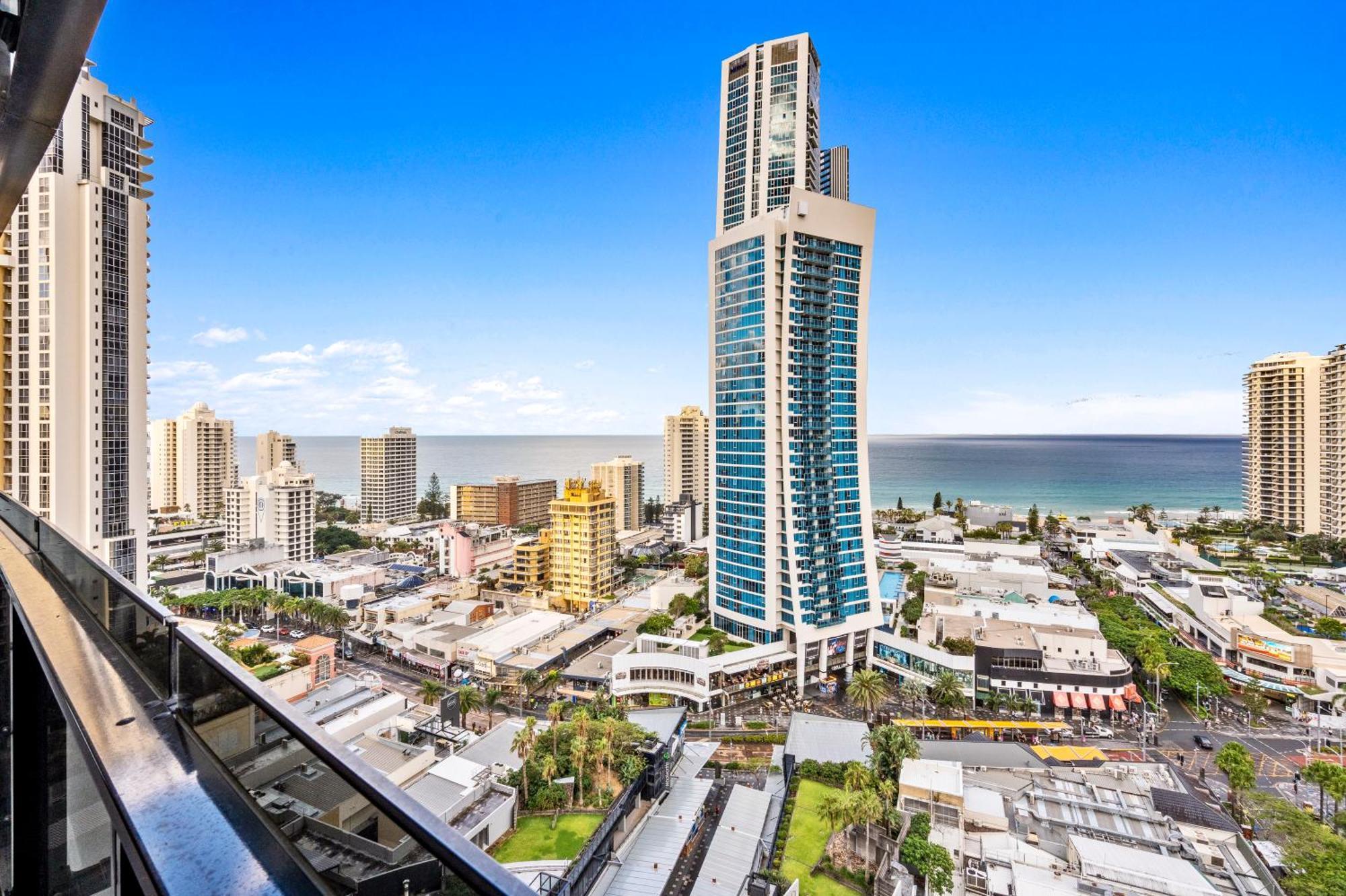 Ocean View Apartments With Balcony - Circle On Cavill - Central Location! - Self Contained & Privately Managed Gold Coast Exterior foto